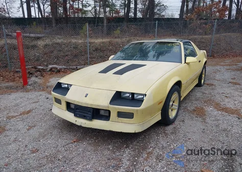 1986 Chevrolet Camaro из США, поврежденный, VIN 1G1FP87H0GL154693